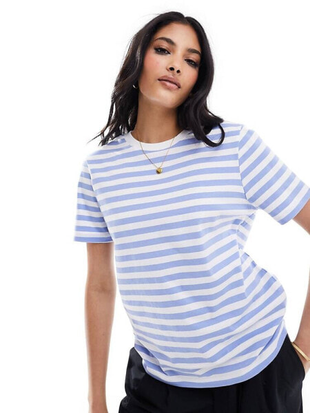 Pieces boxy t-shirt in bold blue and white stripe