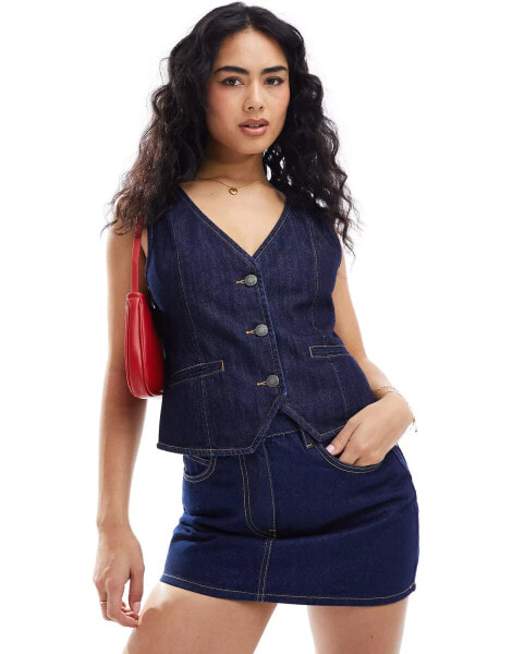 Stradivarius denim waistcoat in indigo wash