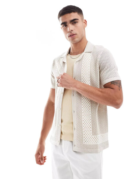 Hollister short sleeve pattern knit buttonthrough shirt in stone/white