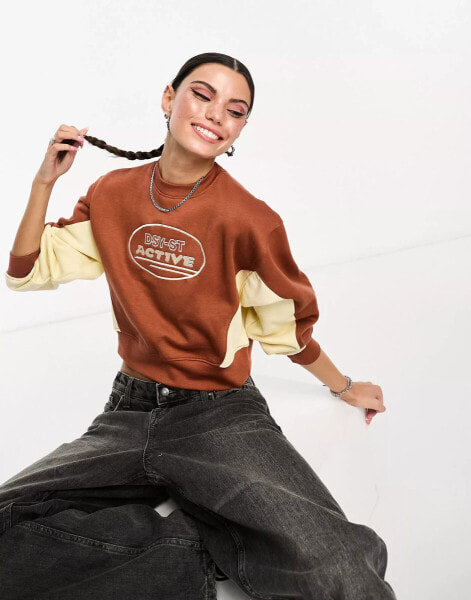 Daisy Street Active Landscape cropped sweatshirt in brown