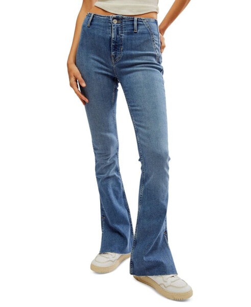 Women's Level Up Mid-Rise Slit Bootcut Jeans