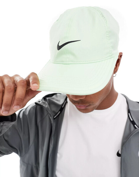 Nike Training Dri-Fit Club cap in green