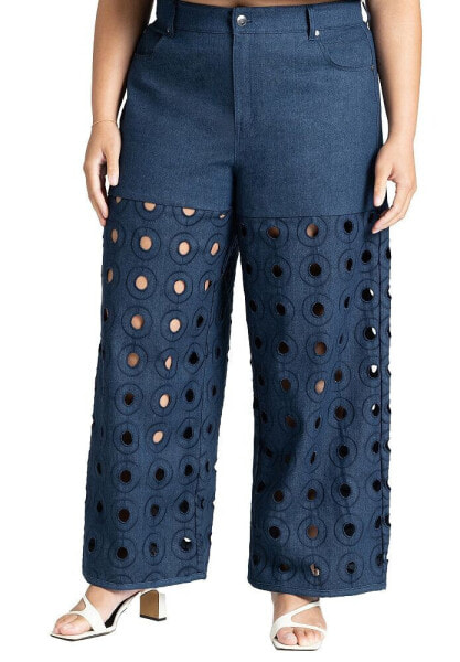 Plus Size Circular Cutout Denim Pant