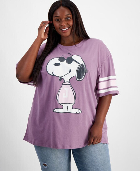 Trendy Plus Size Snoopy Graphic T-Shirt