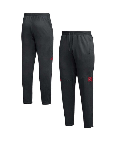 Брюки мужские Adidas Black Nebraska Huskers 2023 Travel AEROREADY Tapered Pants