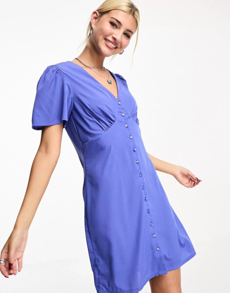 Noisy May v-neck button down mini dress in blue