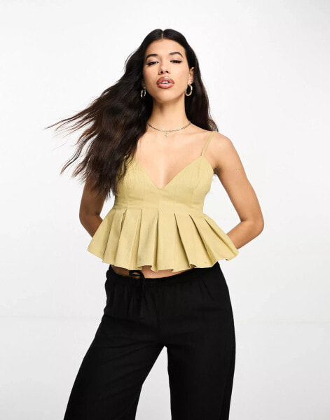 ASOS DESIGN – Camisole-Oberteil aus Twill in Olivgrün mit Falten am Saum