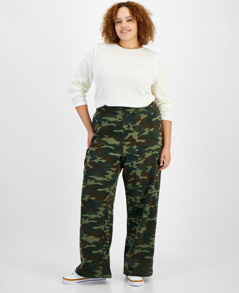 Trendy Plus Size Camo-Print Cargo Pants