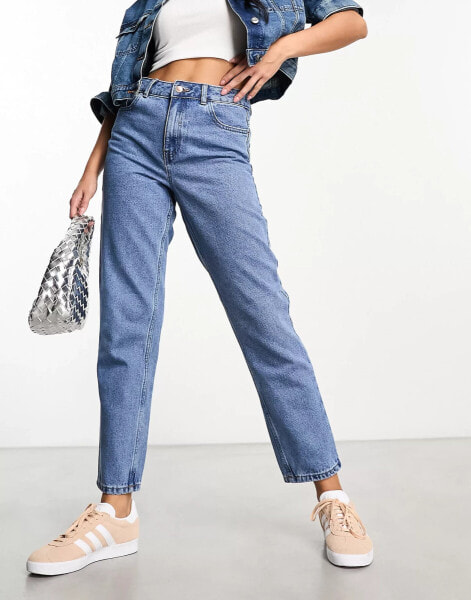 New Look mom jeans in stonewash blue