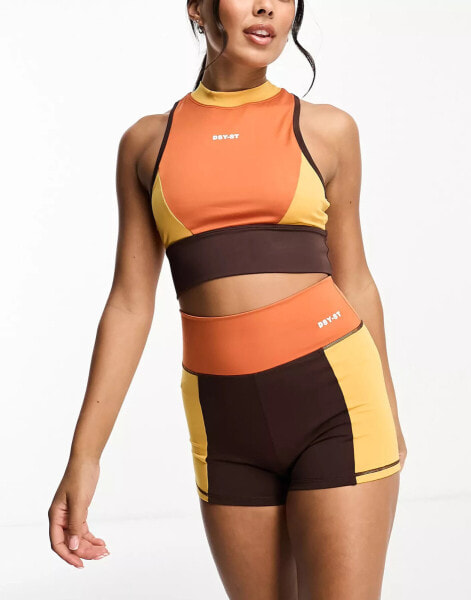 Daisy Street Active Landscape high waist legging shorts in orange