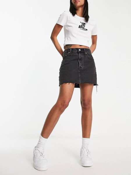 Levi's icon skirt in black