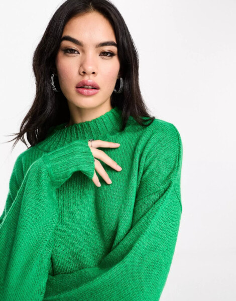 Brave Soul freedom crew neck jumper in green