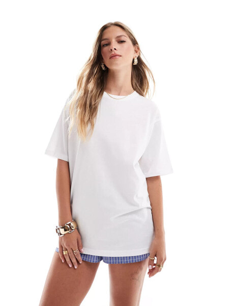 Brave Soul boyfriend fit tee in white