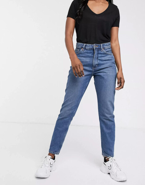 Monki Kimomo cotton high waist mom jeans in classic blue - MBLUE