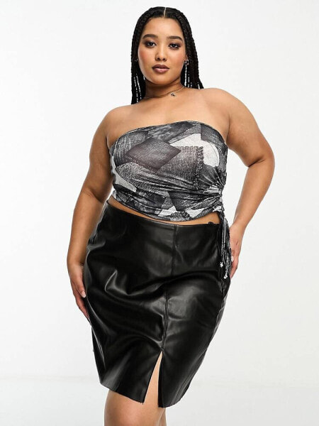 Noisy May Curve faux leather mini skirt with slit in black