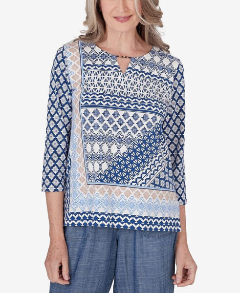 Petite Blue Bayou Women's Geometric Print Top