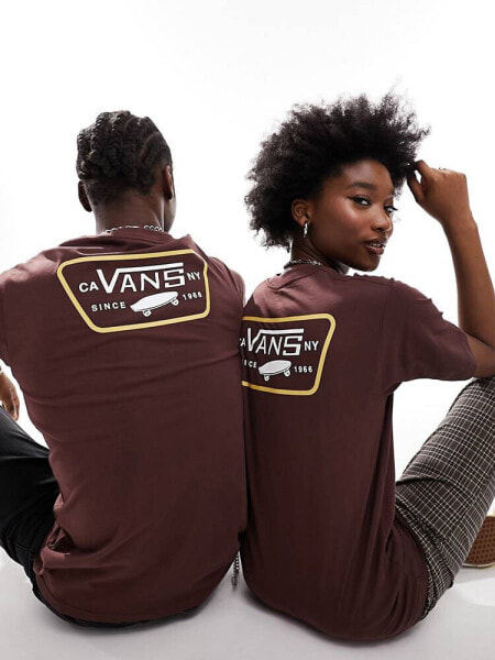 Vans full patch backprint t-shirt in brown