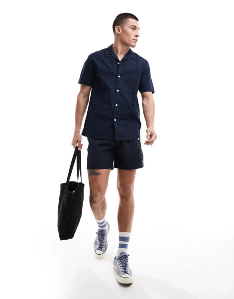 Farah textured seersucker short sleeve shirt in navy