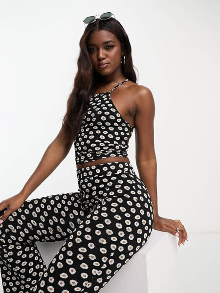 ASOS DESIGN tie back top co-ord in black based daisy print 