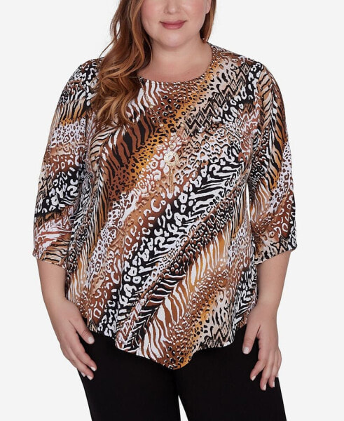 Plus Size Rue Rivoli Diagonal Animal Print Top With Necklace