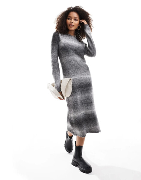 YAS knitted jumper maxi dress in black ombre - BLACK