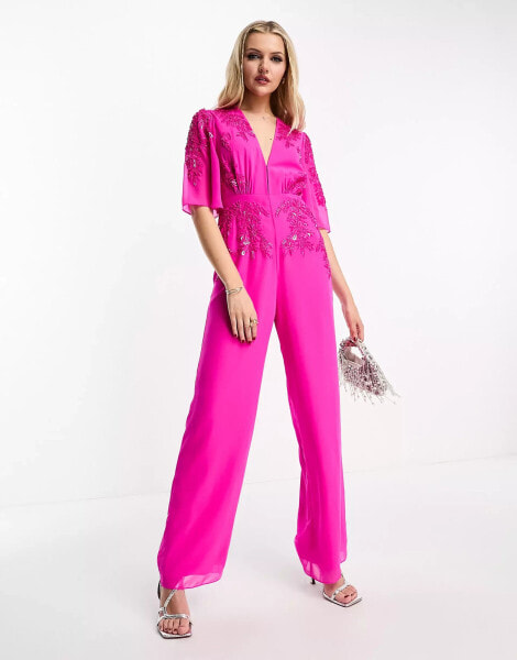 Hope & Ivy – Verzierter Jumpsuit in Pink mit tiefem Ausschnitt