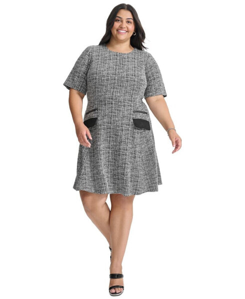 Plus Size Round-Neck Short-Sleeve A-Line Dress