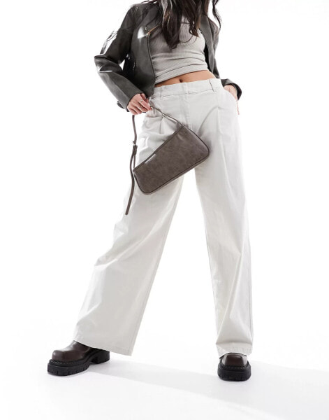 ONLY high waist wide fit trouser with pleat detail in stone