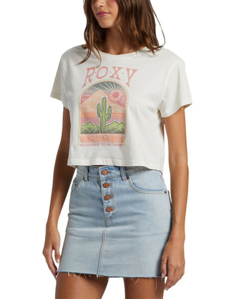 Juniors' Saguaro Graphic Cropped T-Shirt