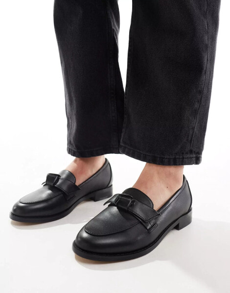 schuh Lula bow loafers in black leather