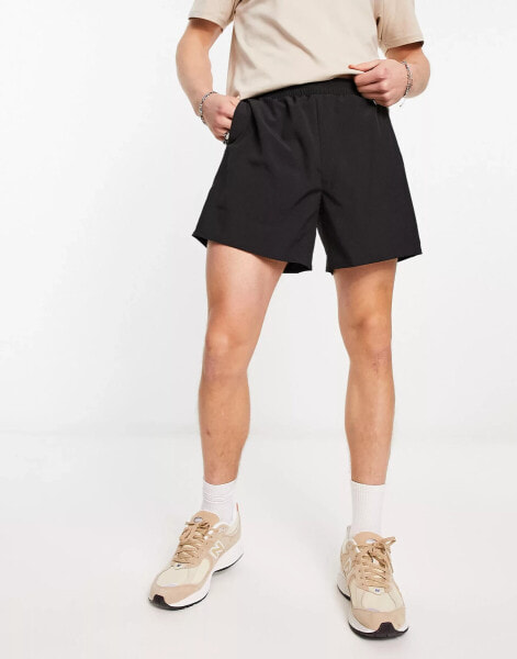 Columbia hike shorts in black