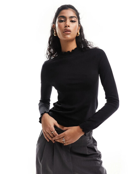 Vero Moda knitted lettuce edge top in black