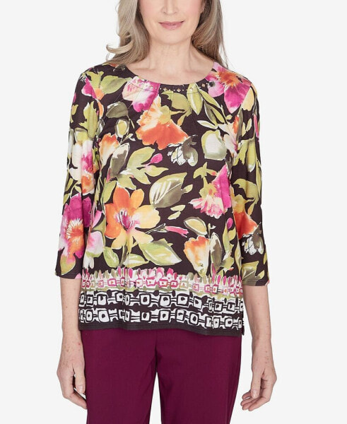 Classic Bold Floral Geometric Border Top