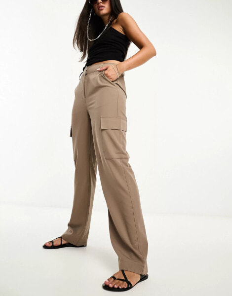 Vero Moda cargo trouser in brown