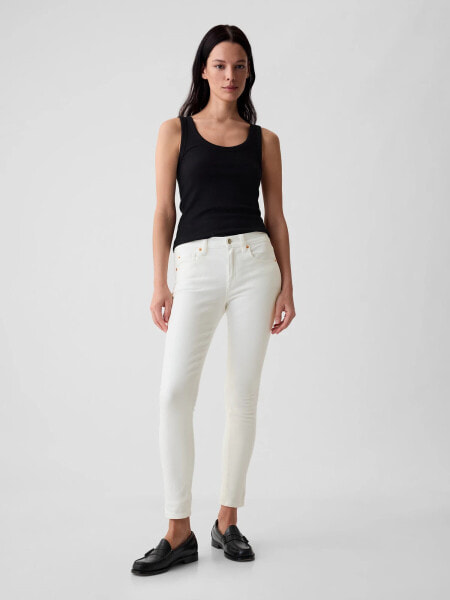 Mid Rise True Skinny Jeans