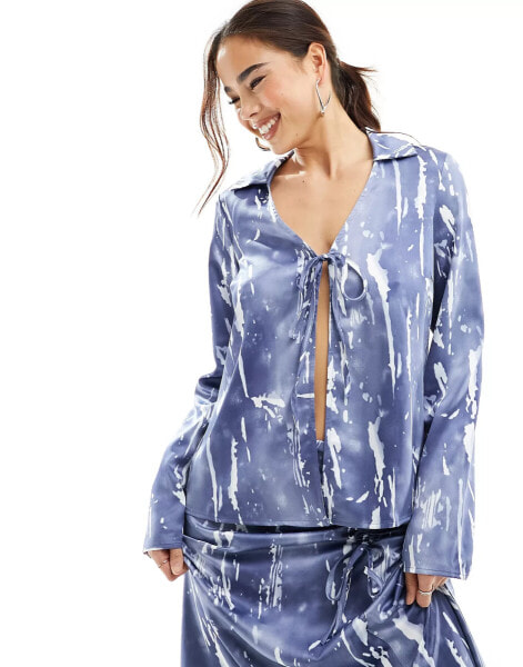 Vero Moda satin tie front open shirt co-ord in blue crinkle print