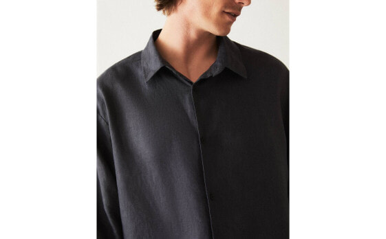 Linen shirt with collar detail