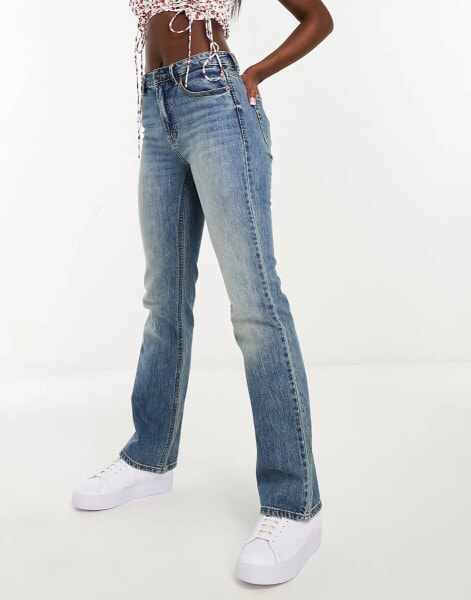 Stradivarius straight leg jean in vintage wash