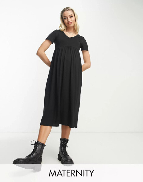 Mamalicious Maternity v neck short sleeve midi dress in washed black