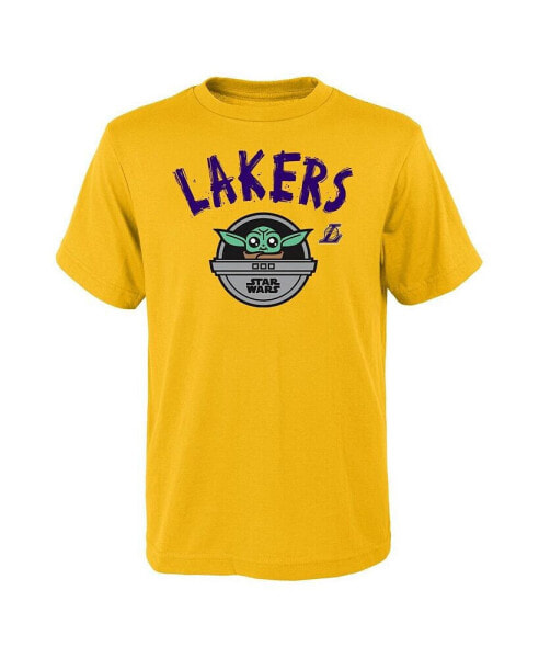 Big Boys and Girls Gold Los Angeles Lakers Star Wars The Child T-Shirt