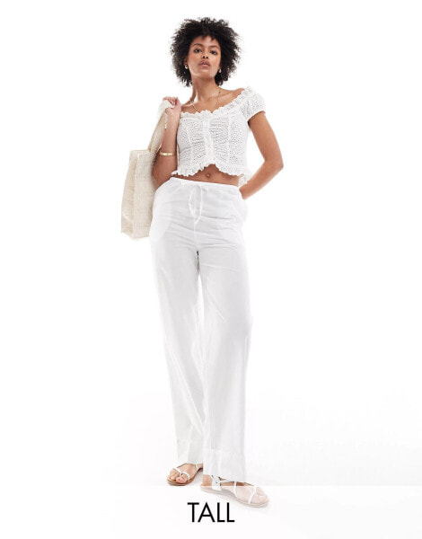 Vero Moda Tall tie waist wide leg trouser in white