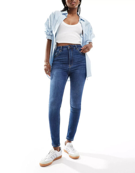 Bershka high waist ankle length skinny jean in mid blue