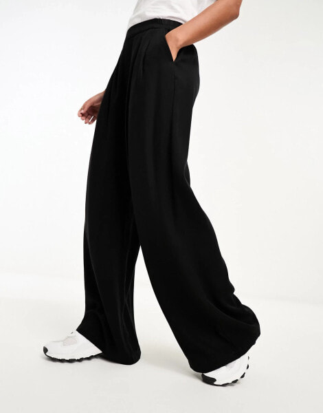 ASOS DESIGN clean front wide leg trouser in black