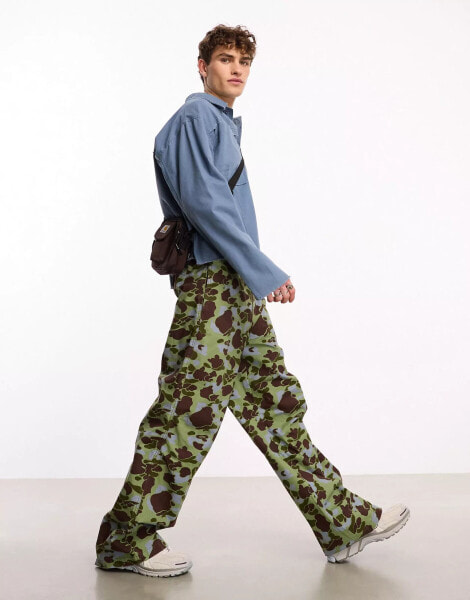 COLLUSION baggy trousers in washed camo