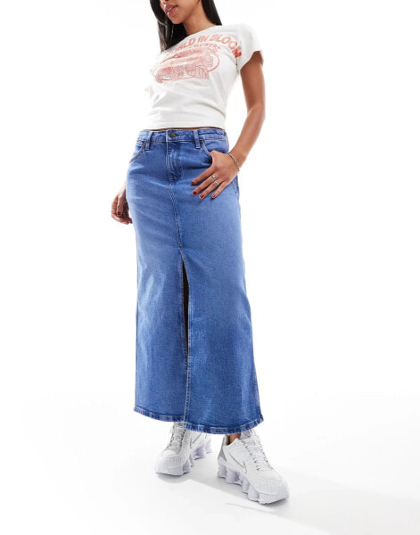 Wrangler denim maxi skirt in light blue