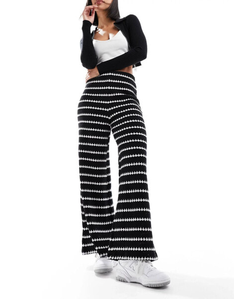 New Look stripe wide leg trouser in black