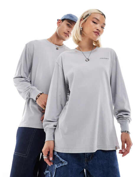 Dickies newington long sleeved t-shirt in washed grey