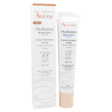  Avene