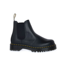  Dr Martens