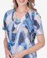 Women's Bayou V-neck Wavy Abstract Top